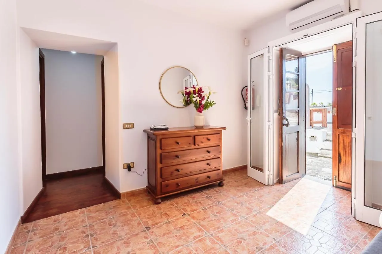Holiday home Nieves Rosa Villa Botazo